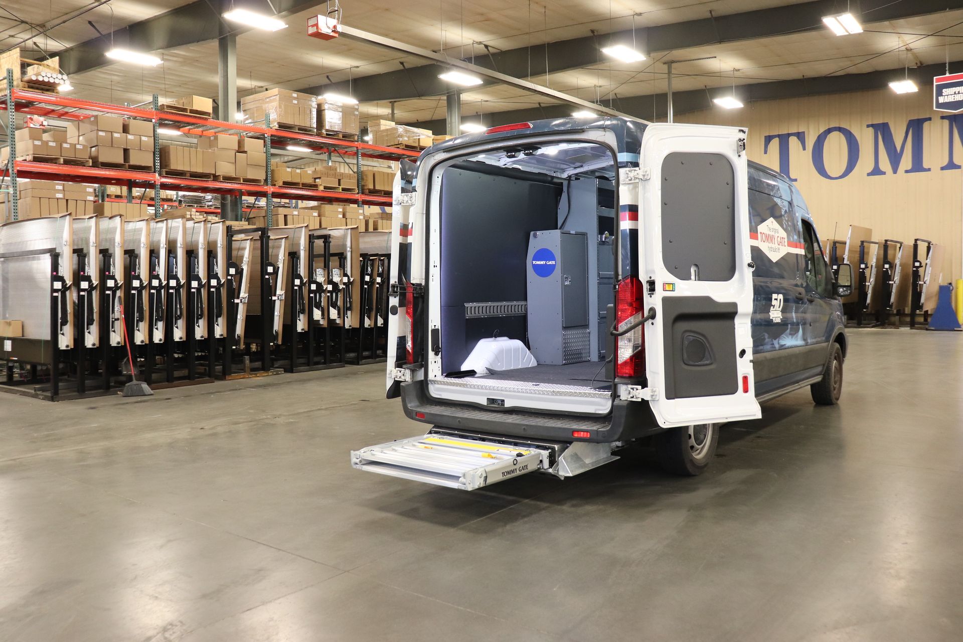 Cargo van with sales liftgate for sale